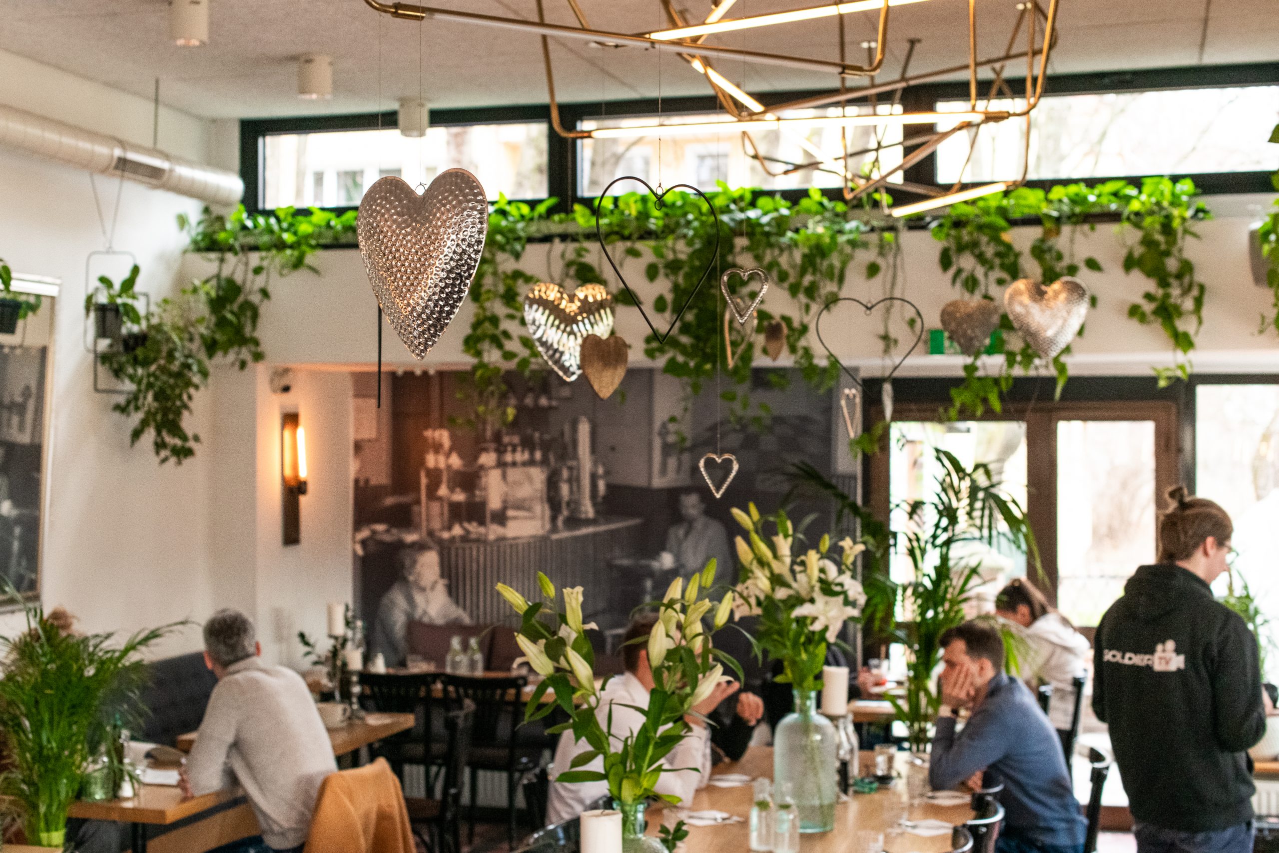 Wnętrze Café Mozaika na warszawskim Mokotowie